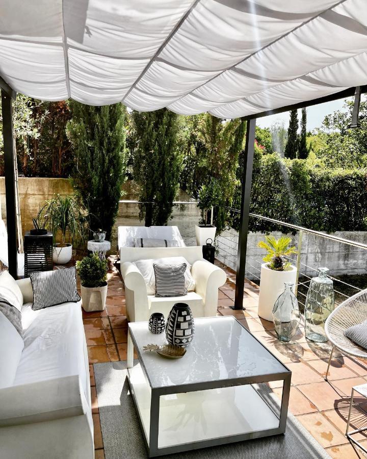 Estilosa Casa Golf Suites Gorraiz Buitenkant foto