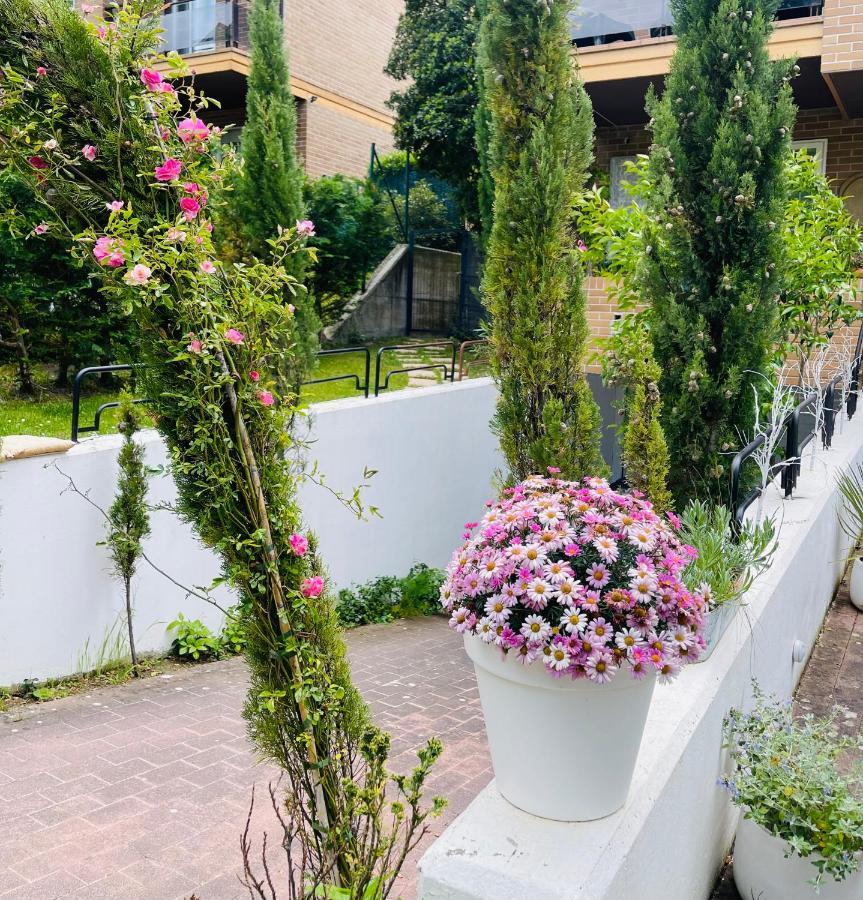 Estilosa Casa Golf Suites Gorraiz Buitenkant foto