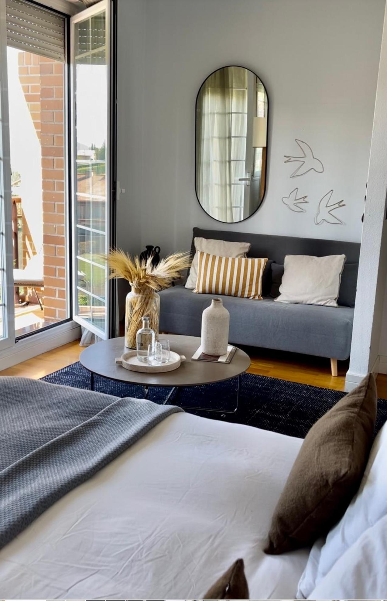 Estilosa Casa Golf Suites Gorraiz Buitenkant foto