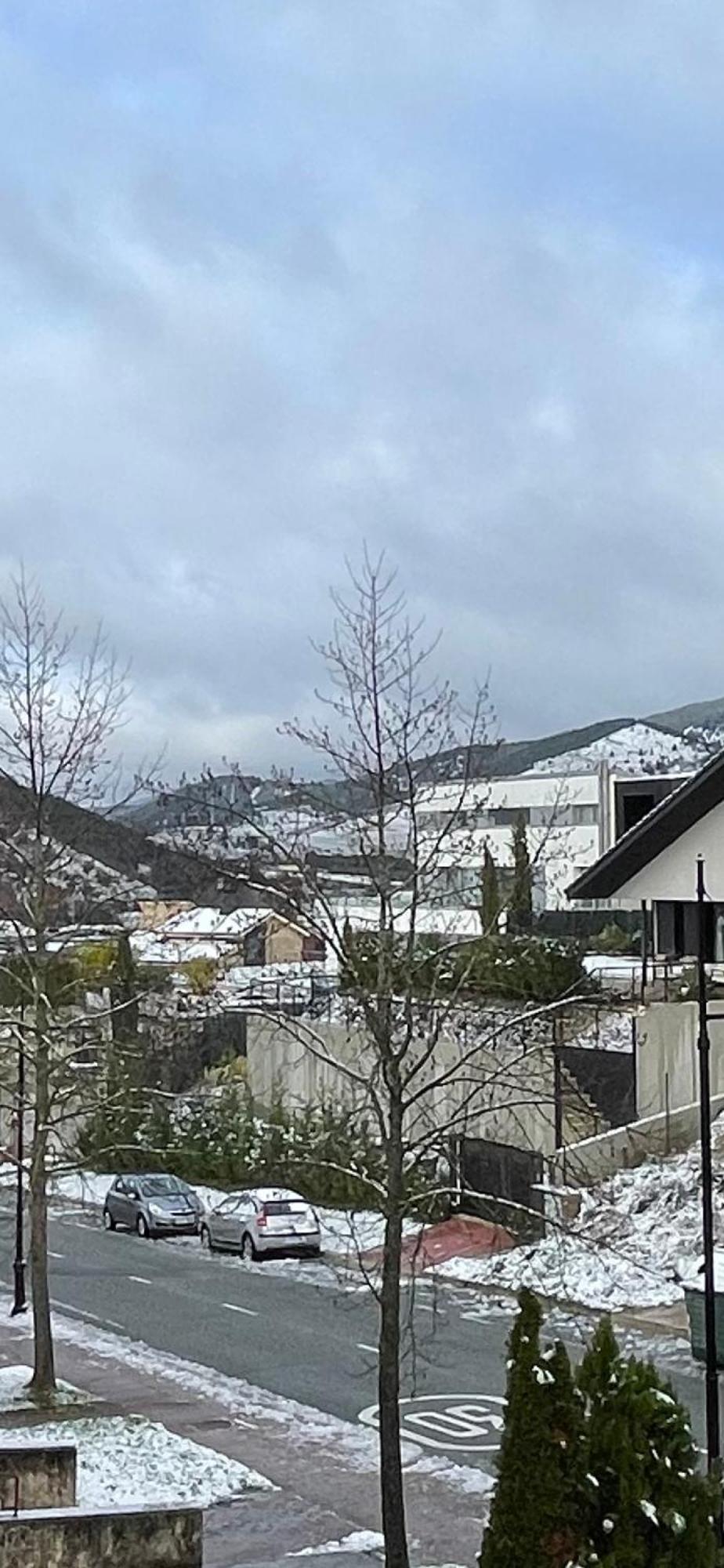Estilosa Casa Golf Suites Gorraiz Buitenkant foto